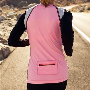 Lululemon Run: Layer Me Ling Sleeve